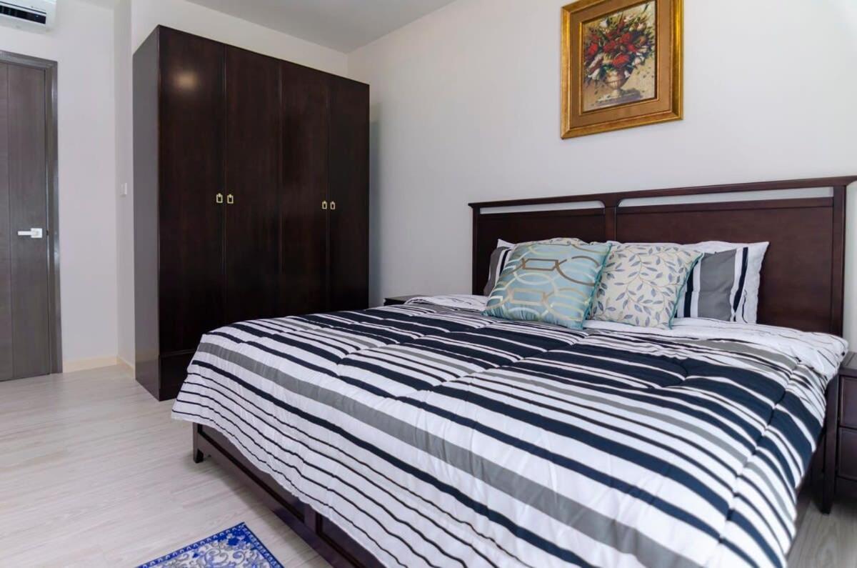 A Chic & Comfy Suasana In